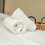 2 Bedroom Flat *