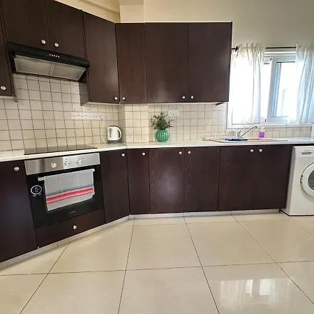 Apartment 2 Bedroom Flat