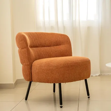 2 Bedroom Flat 아파트 *