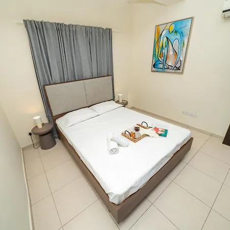 아파트 2 Bedroom Flat