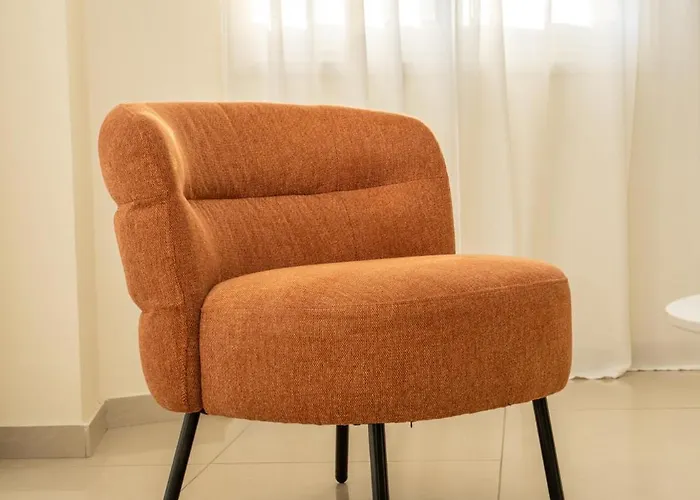 2 Bedroom Flat アパート *