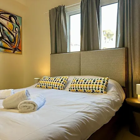 2 Bedroom Flat Apartament *